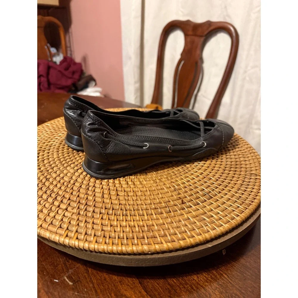 Cole Haan G Series Nike Air Black Leather Ballet Flats Womens 6.5 B